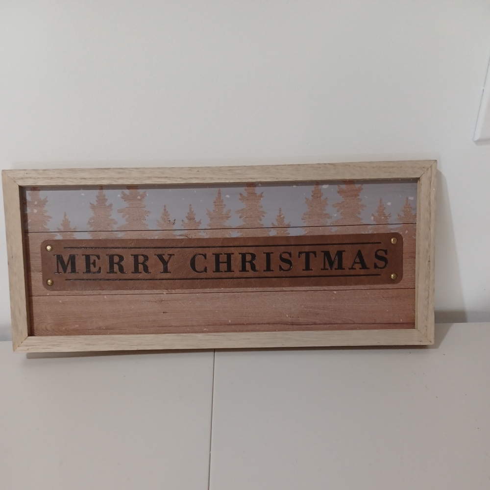 Holiday Time Hanging Decor Says"Merry Christmas " 21in Wide X 9in Tall Pre Owned